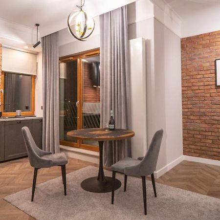 Labo Apartment Metro Mlociny Varsovia Exterior foto